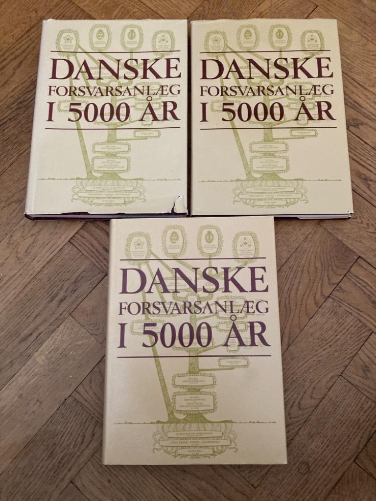 Danske forsvarsanlæg i 5000 år I-III