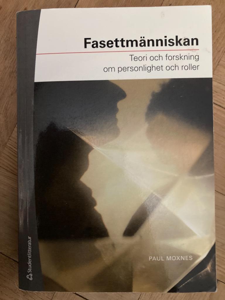 Fasettmänniskan. Teori och forskning om personlighet och roller