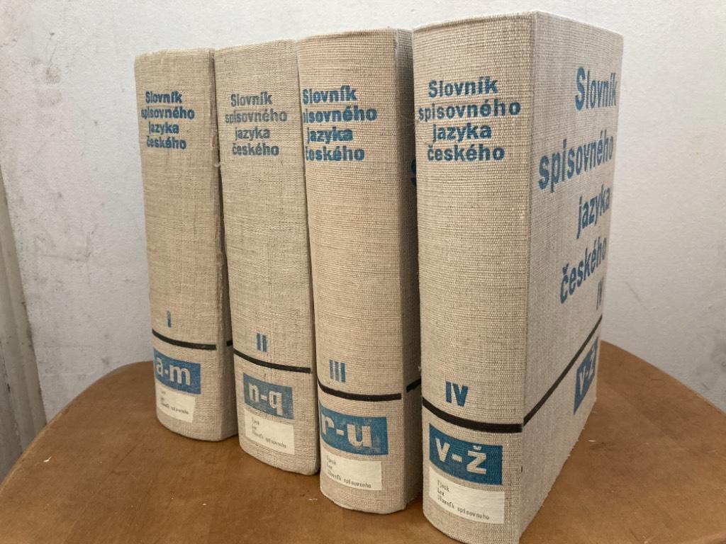 Slovník spisovného jazyka ceského [Dictionary of Standard Czech Language] I-IV