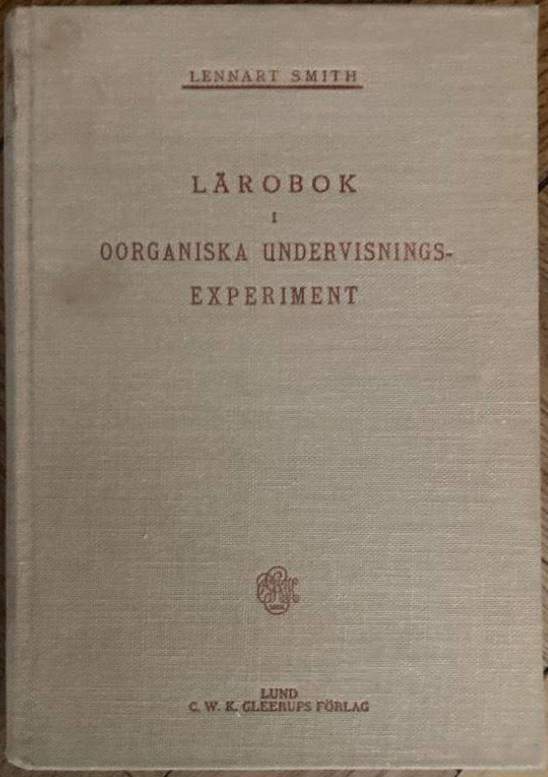 Lärobok i oorganiska undervisningsexperiment