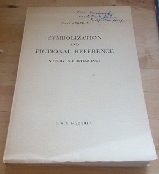 Symbolization and Fictional Reference. A Study in Epistemology 