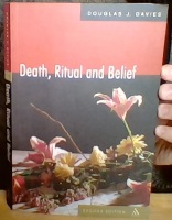 Death, Ritual and Belief. The Rhetoric of Funerary Rites 